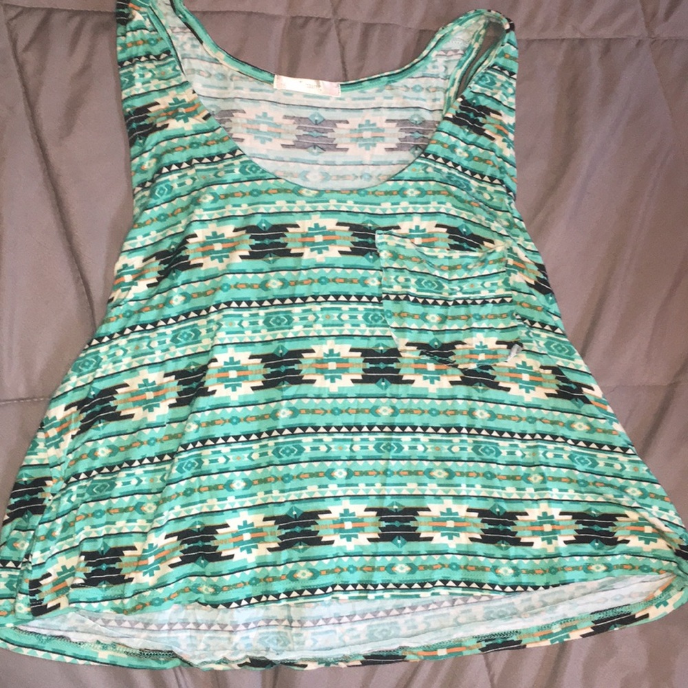 Flowy crop top